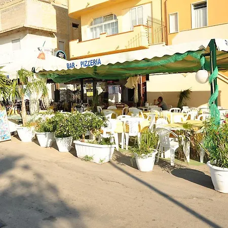 Le Bistro Trappeto Trappeto (Sicily)